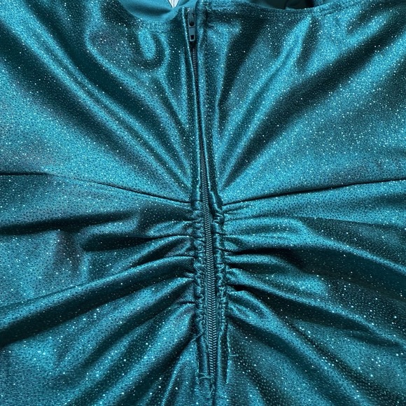 Honey and Rosie L Spaghetti Strap V-Neck Side Ruched Glitter Sheath Mini Dress‎ - Picture 5 of 8